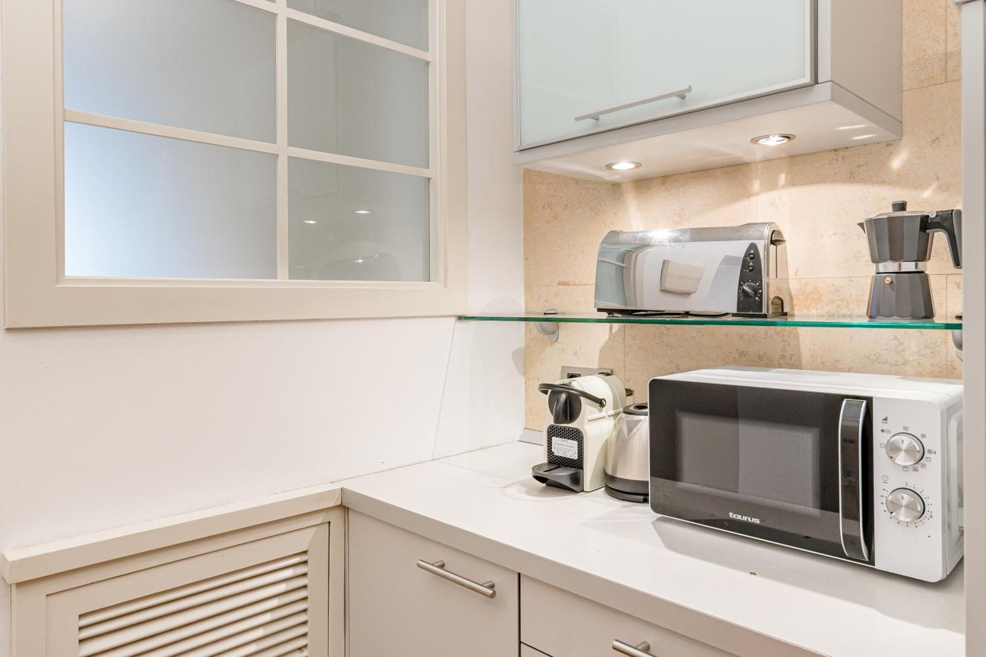 Heima Wonderful Loft In The Historic City Center 마드리드 외부 사진